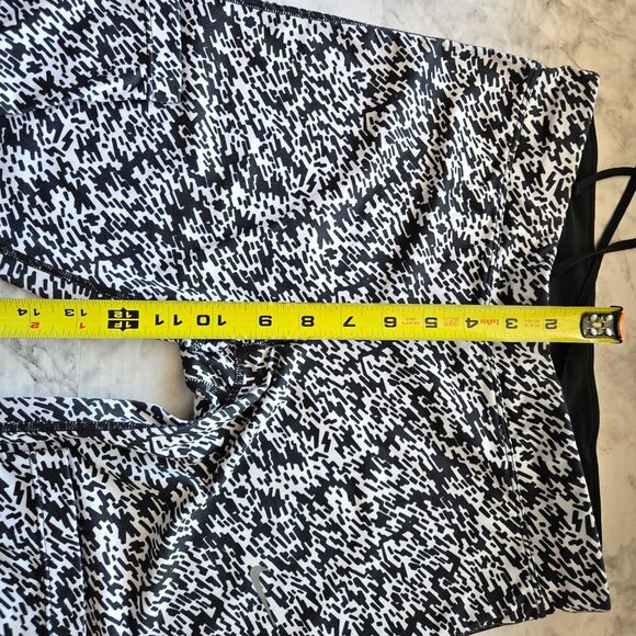 Nike Dri-Fit Athletic Leggings Black & White Print Women's Sz Med - Picture 11 of 13